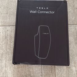 Tesla Wall Connector 