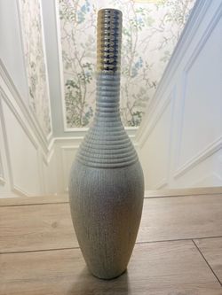 Gold tall vase