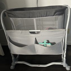 Ingenuity Baby bassinet 