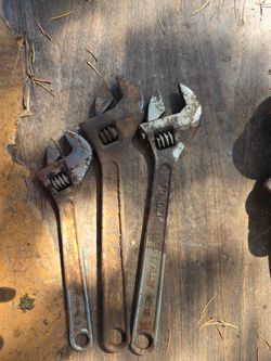 3 adjustable wrenches