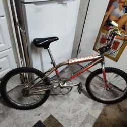 20 Inch Red Line Racing Bmx Bike