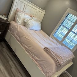 Queen Size Bed Frame 