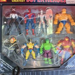 8 Marvel Action Figures A Collectors Edition