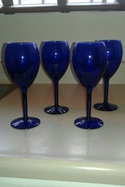 Wine glasses