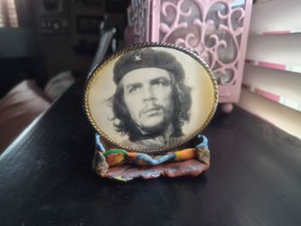 Vintage Che Guevara Enamel Belt Buckle - Made in Spain - 3.5" Oval Collectible