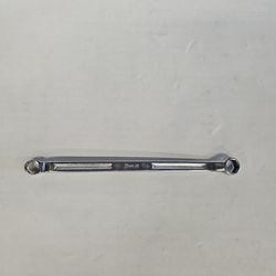 Snap-On XV-1214-S  7/16" - 3/8" Offset 6 Point Box End Wrench 815235-16