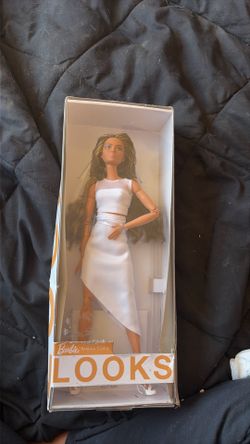 Looks Barbie doll model #1
