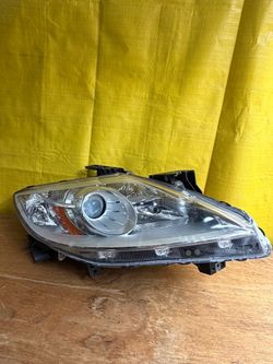 2010 2011 2012 Mazda CX-9 cx9 Right Passenger Side Xenon Headlight OEM (HOUSING)