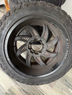 Set of 4 Off-Road Tires + Wheels – Used