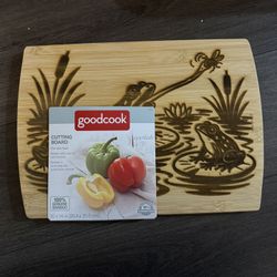 Good Cook Bamboo Cutting Board Frog Theme Laser Engraving  New 10x14”