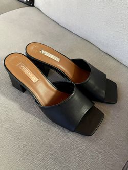 Black Heels Size 6