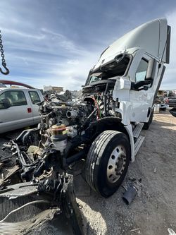 2021 Freightliner  Part Out 