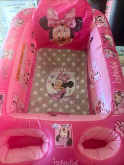 Disney Minnie Mouse Inflatable Safety Bathtub