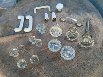 Vintage Glass and Porcelain Door Knob Lot