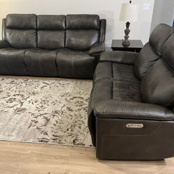 Flexsteel Electronic Sofa And Loveseat In Brown Leather