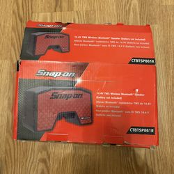 Snap on 14.4v bluetooth speaker