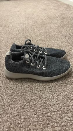 Women’s Allbirds dark grey tennis shoes
