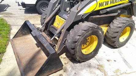 Skid steer new Holland 2007 l190