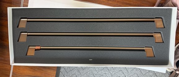 Café Refrigerator Brushed Bronze Handle Kit – CXLB3H3PMBZ – New