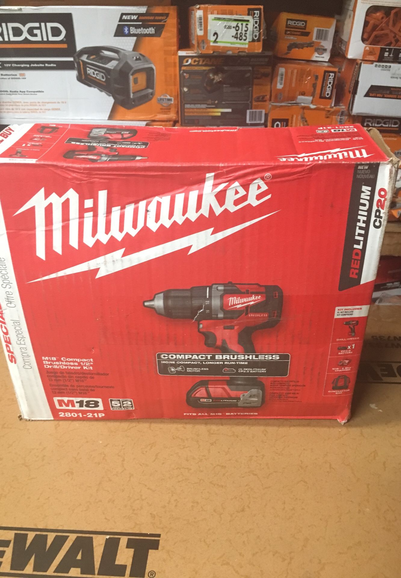 Milwaukee M18 18-Volt Lithium-Ion Brushless Cordless 1/2 in. Compact Drill/Driver with (1) 2.0 Ah Battery, Charger and Tool Bag