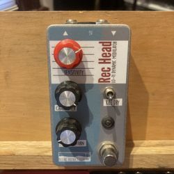Rec Head LoFi Dynamic Modulator Tape Sim Guitar Pedal (by Bleak Distric Electric)