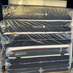 Nectar Mattress.   King Size Nectar 4.0 Classic Memory  14"