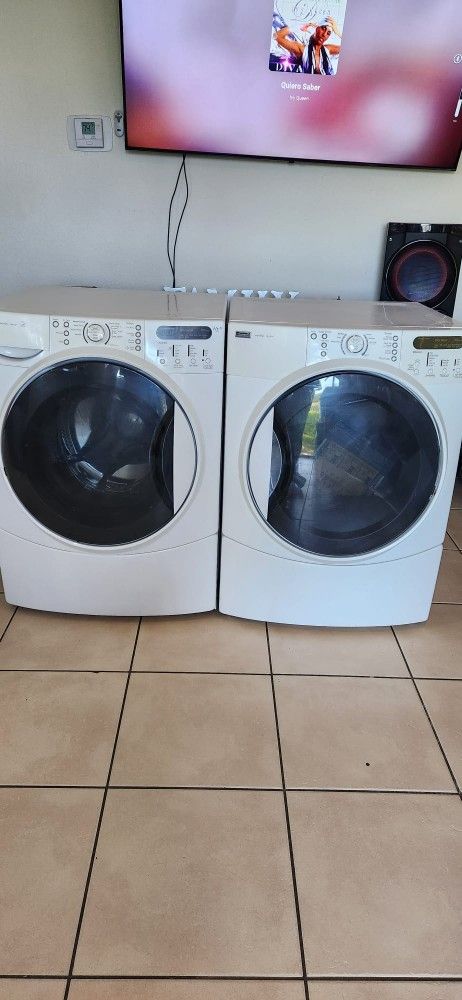 Kenmore Elite Washer. And Dryer