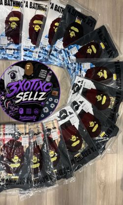 Bape tea brand new all sizes 35 each lmk📲