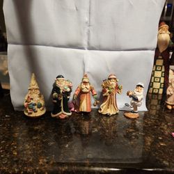 Vintage Santa's EACH $5