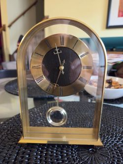 Vintage Benchmark Quartz Clock
