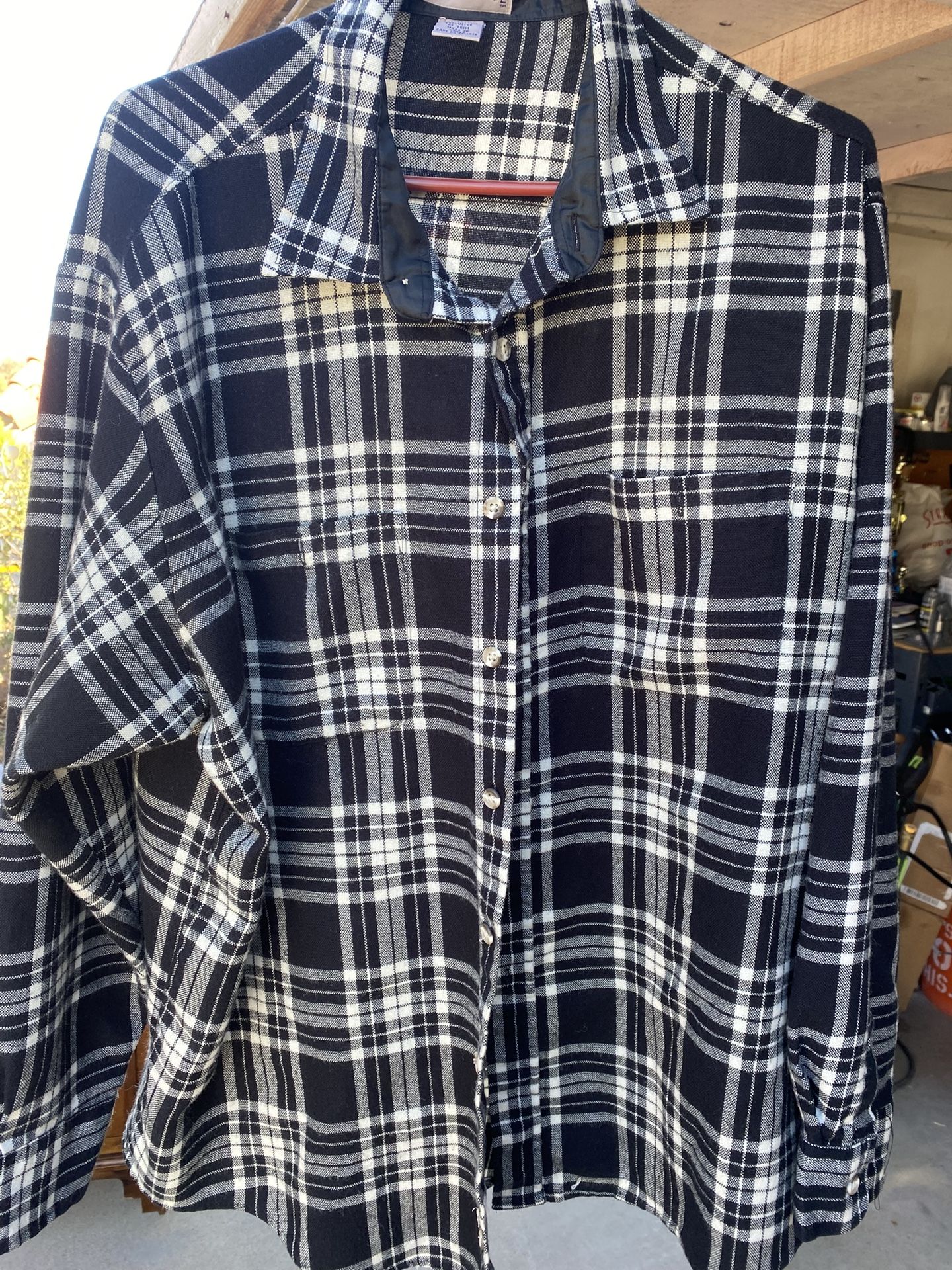 1 sweatshirts/ 1 flannel, Both XL