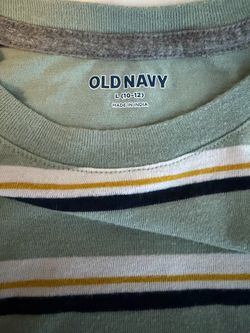 Boys Old Navy Striped Tee size 10/12