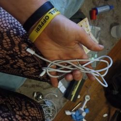 charging cords 3.00 each cord lots of good   iphone  and chargers  5.00 with box 