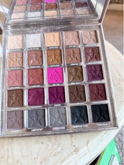 Jeffrey Star Wedding palette