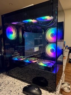 Gaming PC - Intel i7-14700K, RTX 3070, 16GB DDR5 RAM, 1TB SSD
