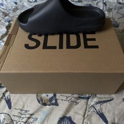Onyx YEEZY SLIDES