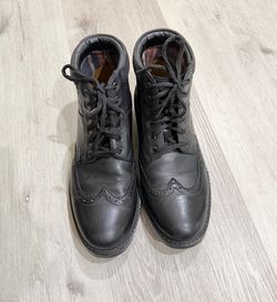 Clark’s wingtip Curington boot size 9.5