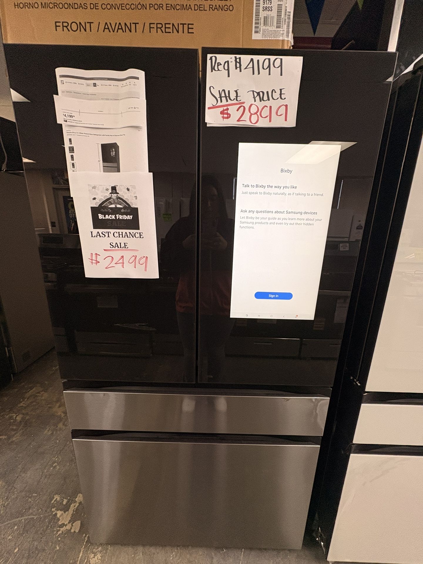 Stainless Steel Bespoke Family Hub Refrigerator