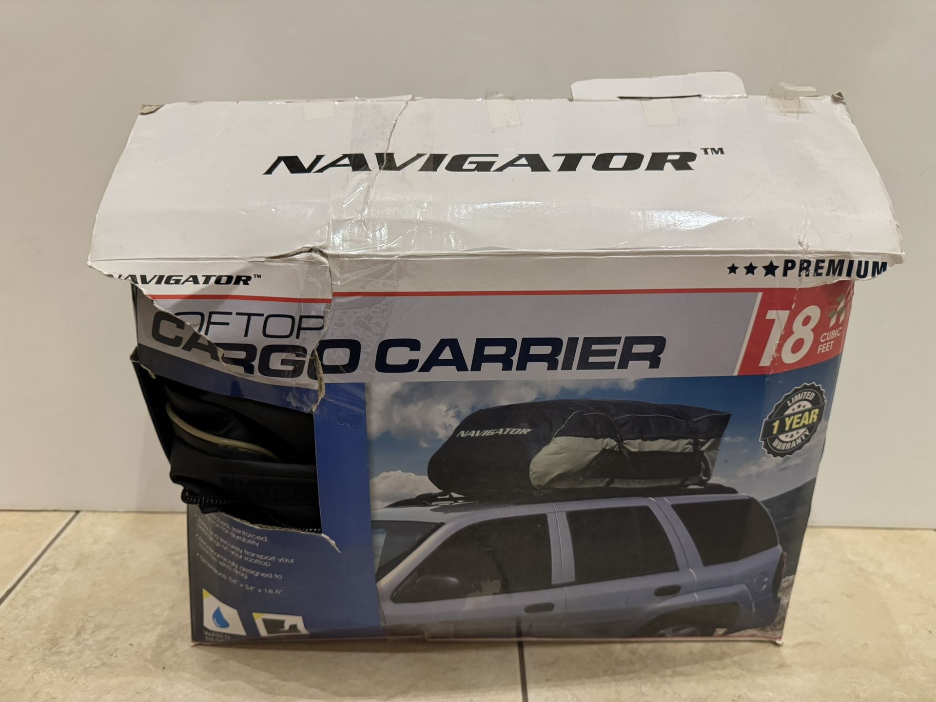 Navigator Rooftop Cargo Carrier 18 Cubic Feet New Open Box