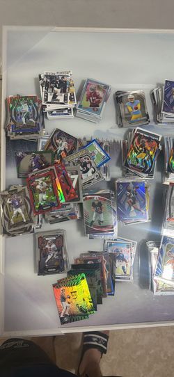 NFL football card lot (1200 cards) - massive value on Lows, mid and base cards.