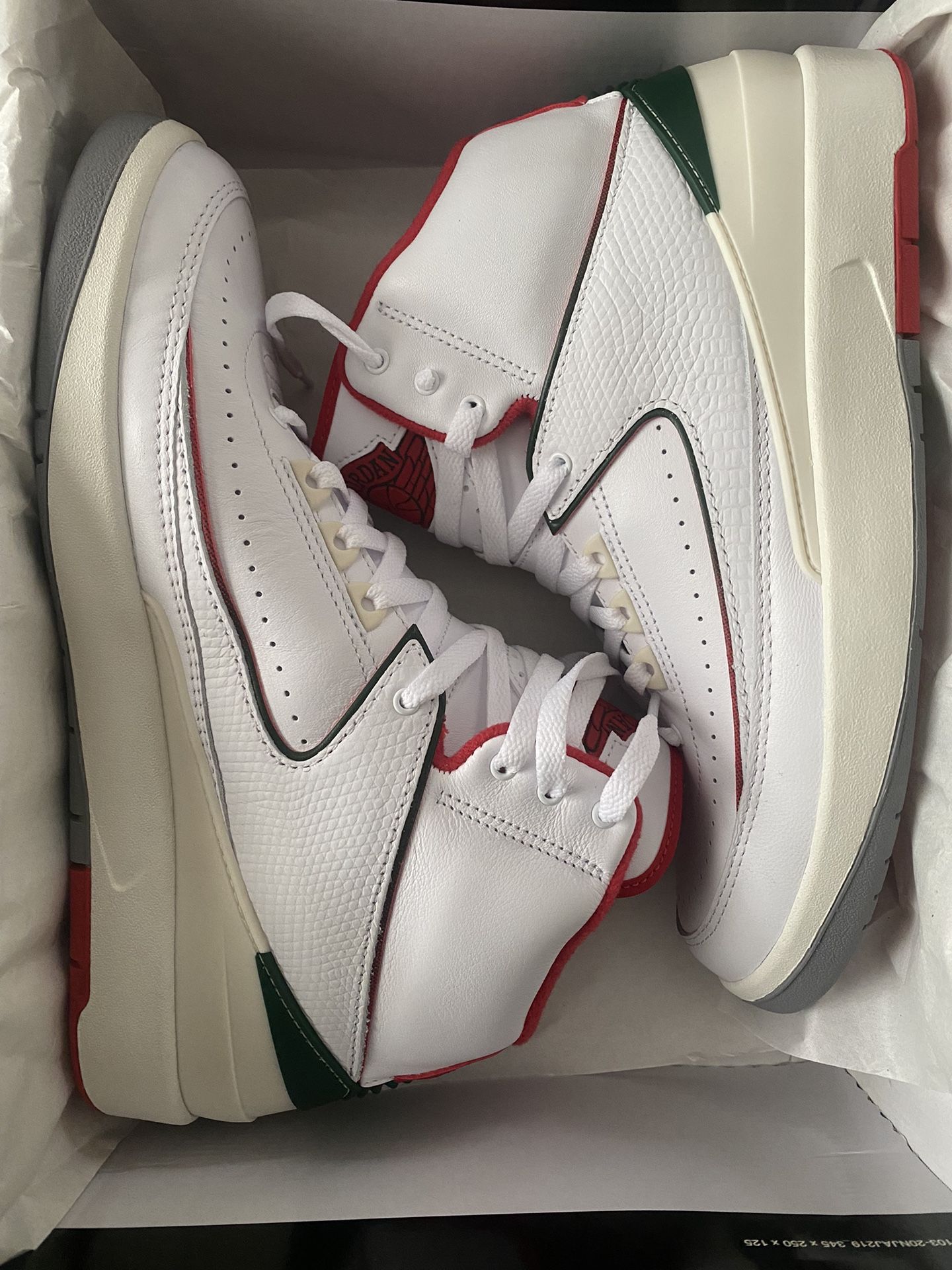 Air Jordan 2 Retro 