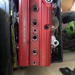 B18B20 Valve Cover
