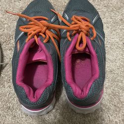 Tennis Shoes