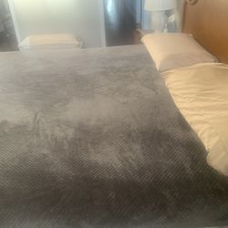 Twin Beds Adjustable  Can Be Put Together To Form A Split King Size Bed