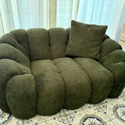 Designer Style Couch Sofa Boucle Loveseat