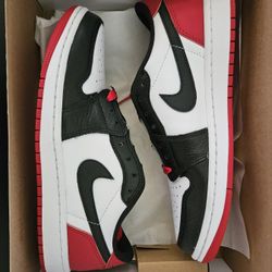 Jordan 1 Low Black Toe Size 8