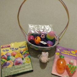 BRAND NEW WITH TAGS YOUNG GIRL'S EASTER BASKET WITH PAAS TIE DYE EGG COLORING KIT, EASTER TOYS & JEWELRY, EASTER EGGS & PURPLE EASTER GRASS