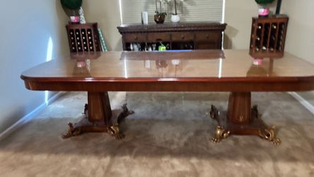 Elegant Dining Table
