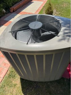 Lennox  4 ton used Elite Condenser 500 obo