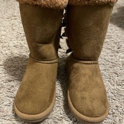 Little Girl Boots Size 9 